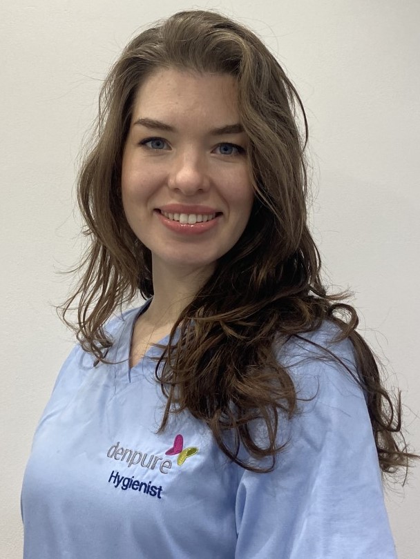 Uxbridge dentist based Dental Hygienist Alla Bacalu from Denpure dentist in Ickenham