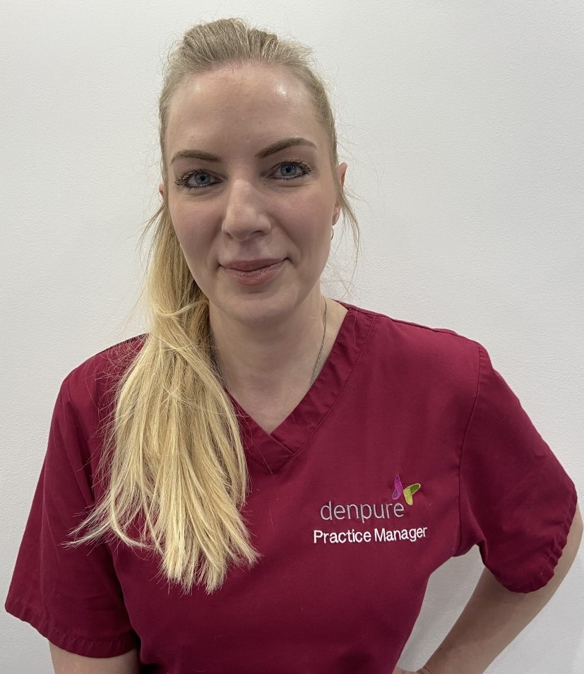 Uxbridge dentist based Receptionist from Denpure dentist in Ickenham